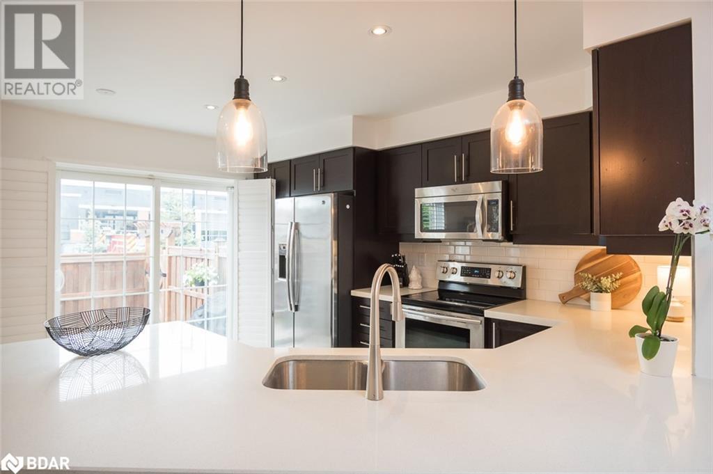 












1065 NADALIN Heights

,
Milton,




Ontario
L9T8H4

