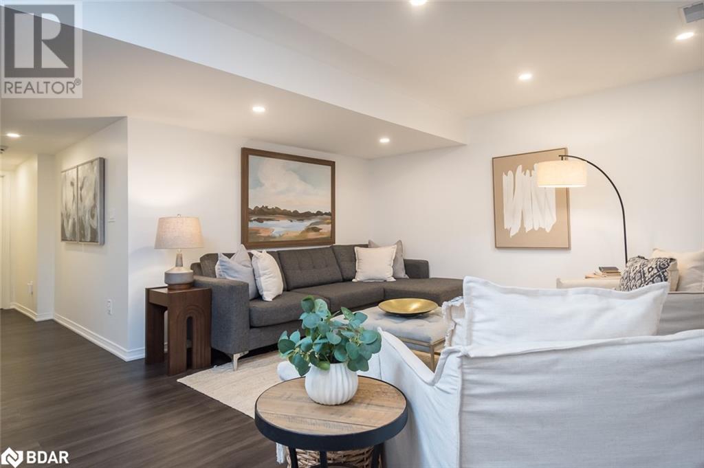 












1065 NADALIN Heights

,
Milton,




Ontario
L9T8H4


