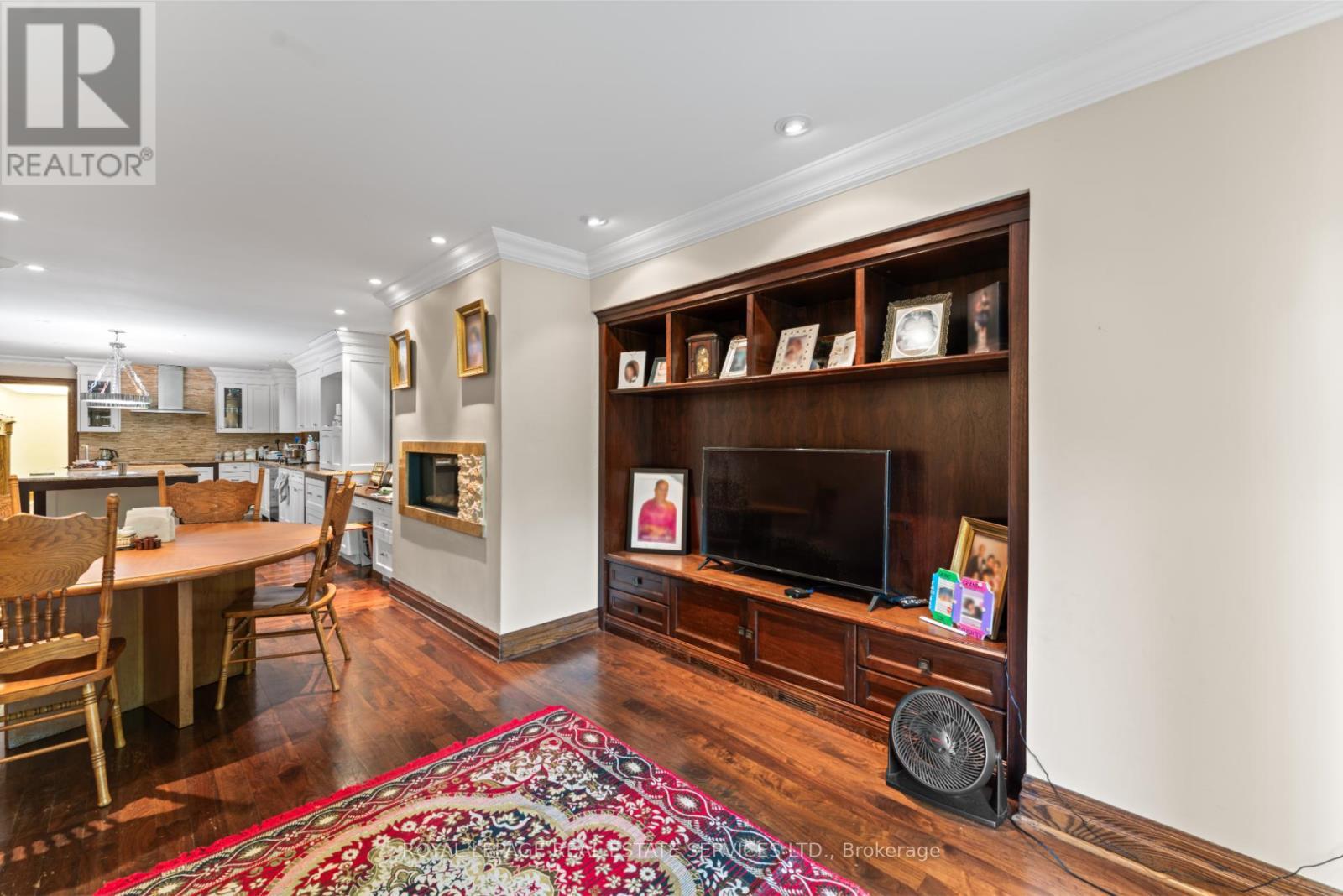 












11 RIPPLEWOOD ROAD

,
Toronto,




Ontario
M9A3H8

