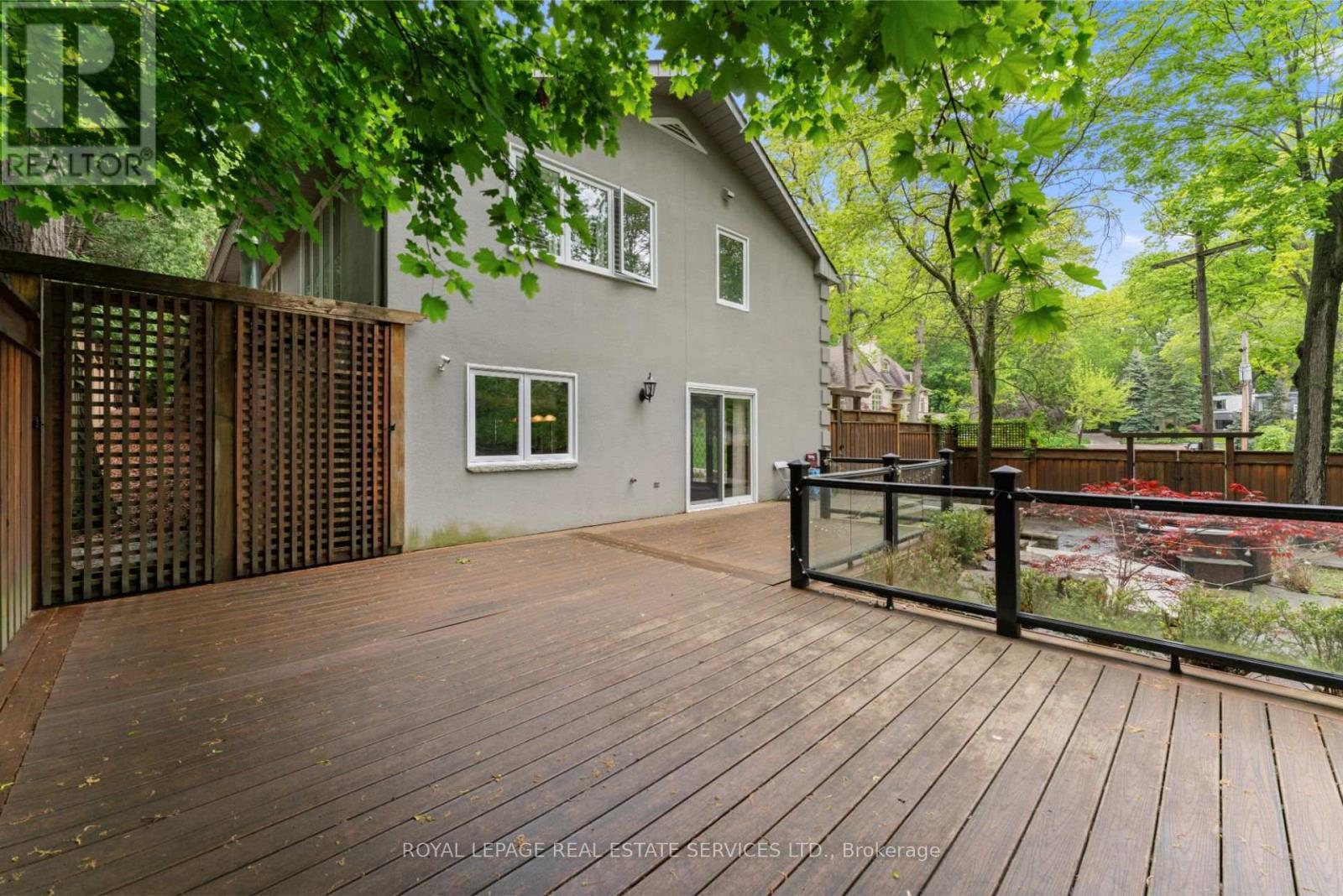 












11 RIPPLEWOOD ROAD

,
Toronto,




Ontario
M9A3H8

