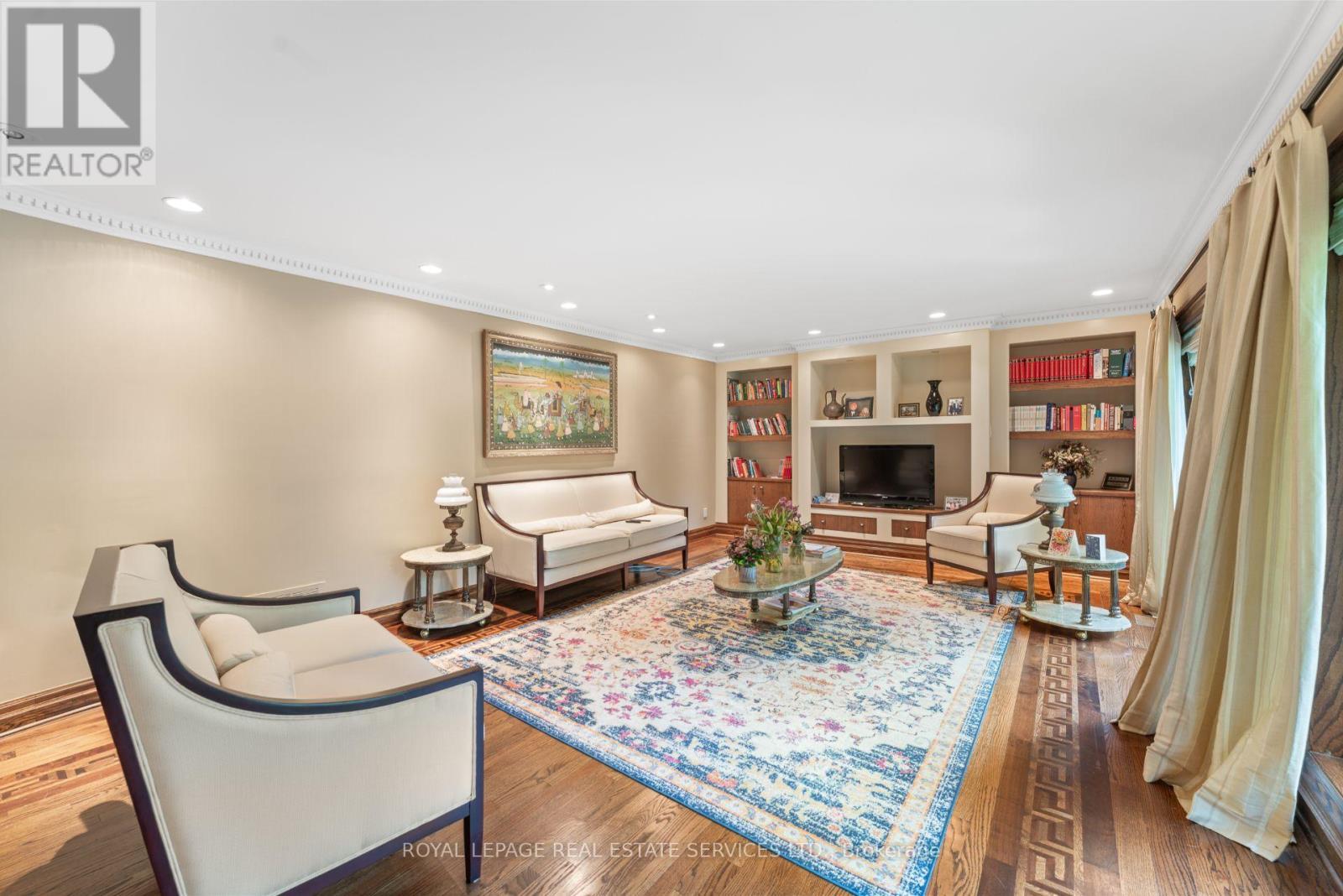 












11 RIPPLEWOOD ROAD

,
Toronto,




Ontario
M9A3H8

