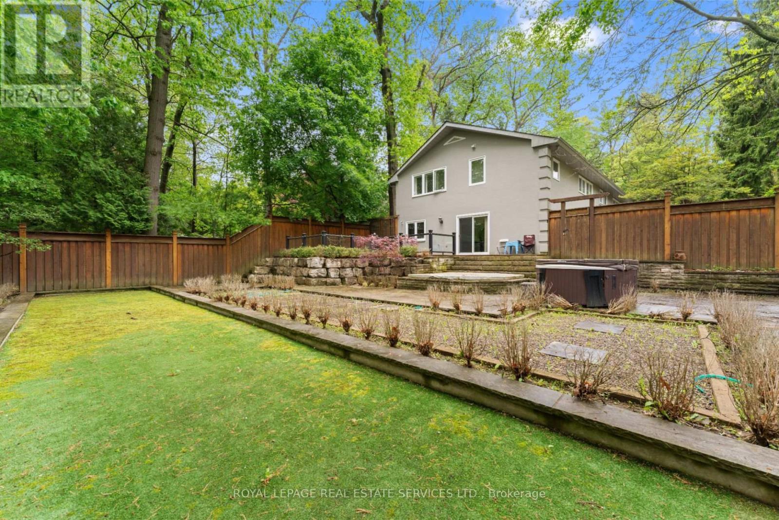 












11 RIPPLEWOOD ROAD

,
Toronto,




Ontario
M9A3H8

