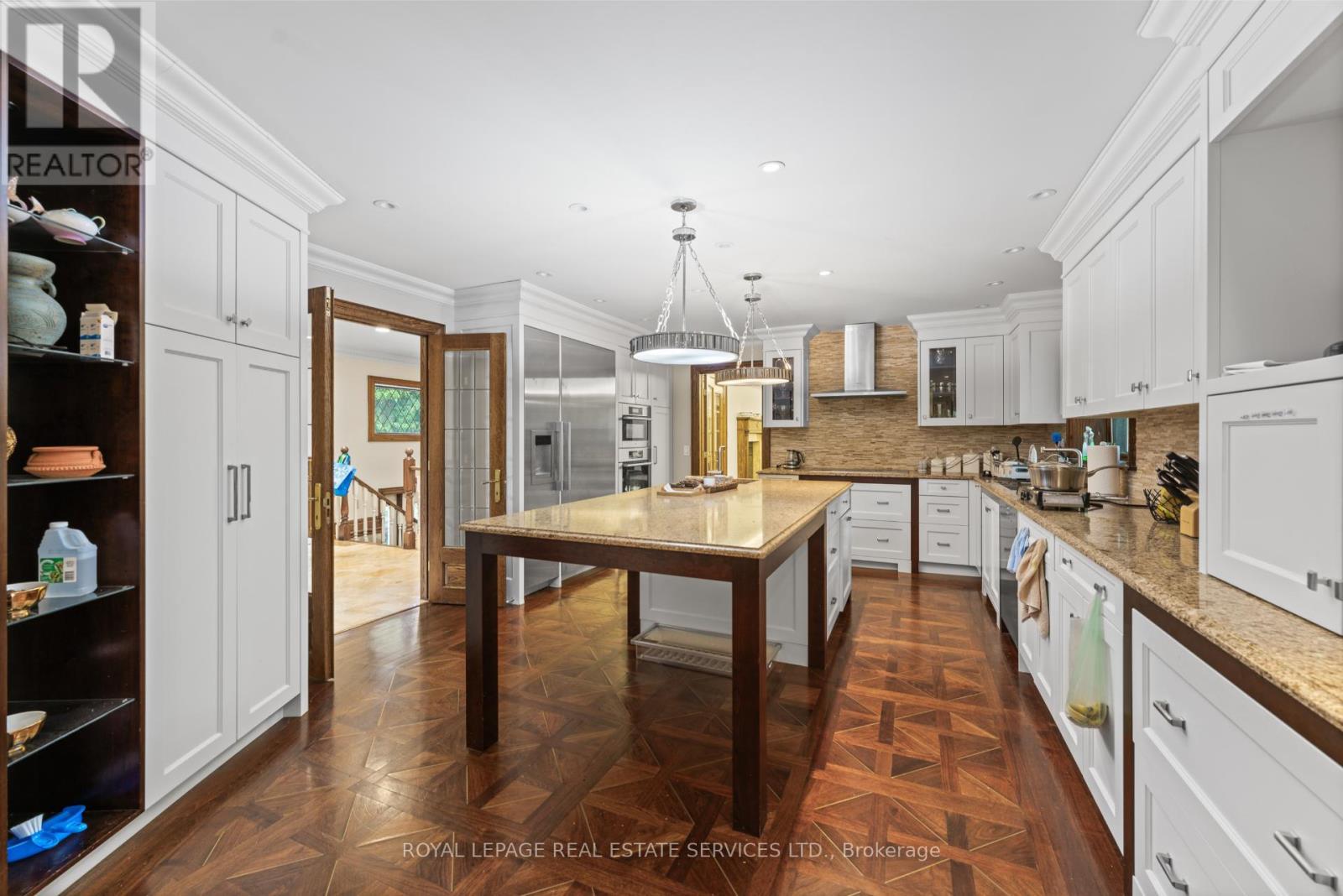 












11 RIPPLEWOOD ROAD

,
Toronto,




Ontario
M9A3H8


