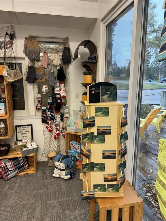 












125 TAWAPIT Drive

,
Clear Lake,




Manitoba
R0J2H0

