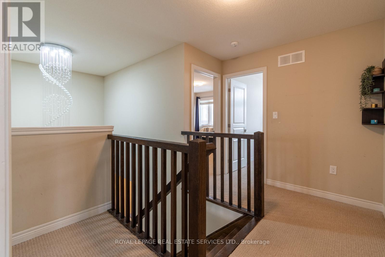 












75 CHAMOMILE DRIVE

,
Hamilton,




Ontario
L8W0C1

