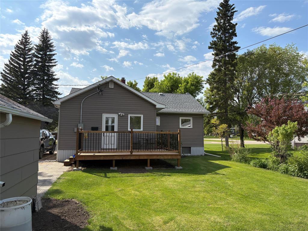 












14 5th Street SE

,
Hamiota,




Manitoba
R0M0T0

