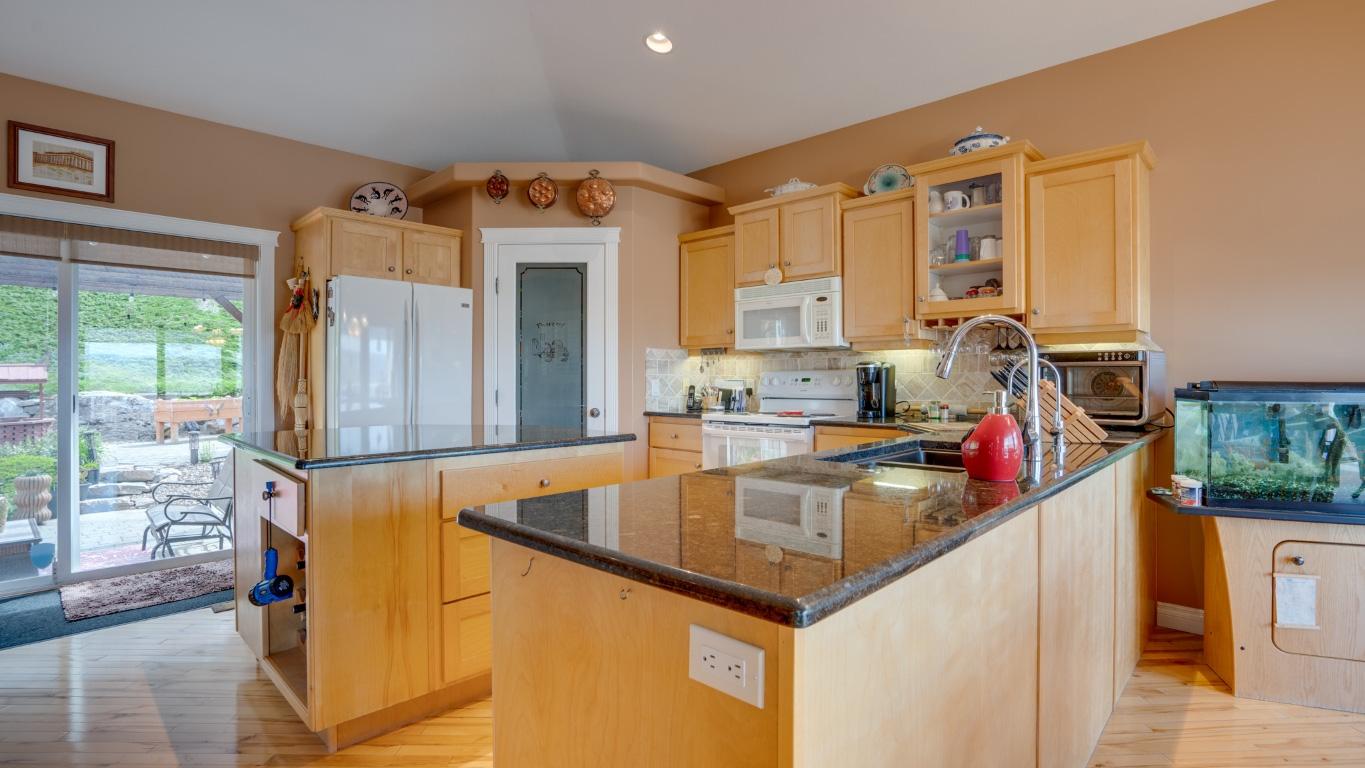 









667


Mt. York

Drive,
Coldstream,




BC
V1B 3X2

