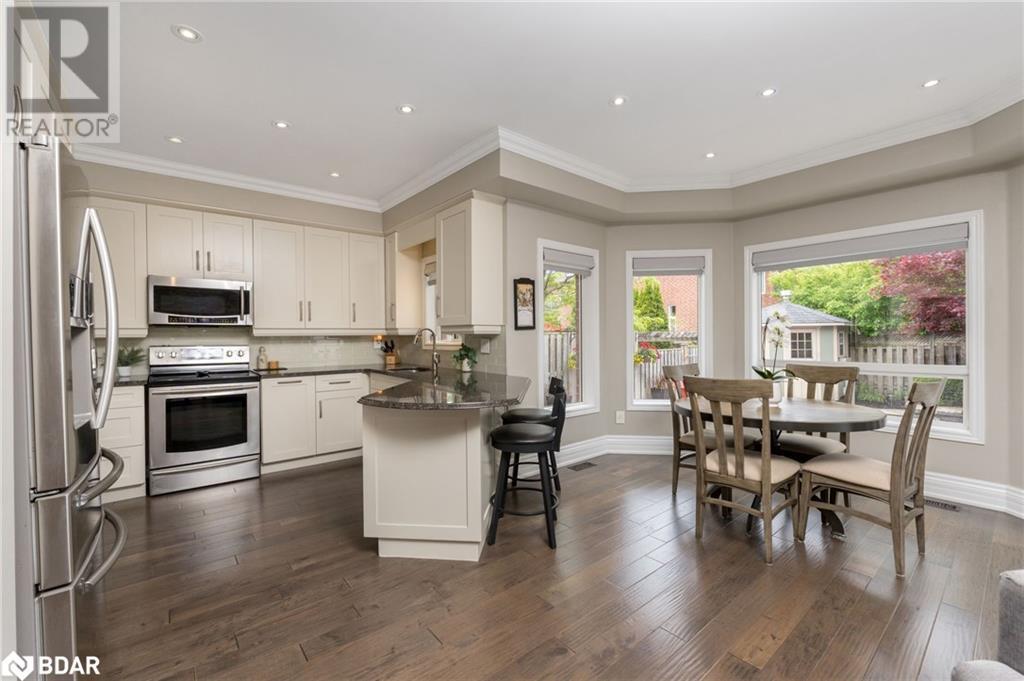 












211 EATON Street

,
Georgetown,




Ontario
L7G5Y2

