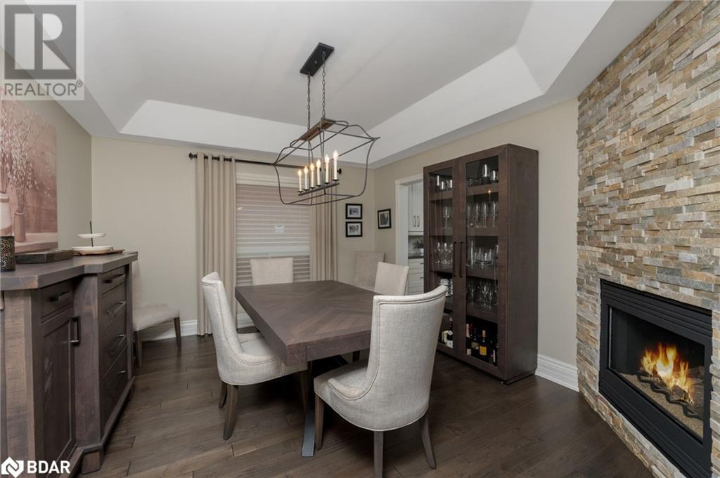 












211 EATON Street

,
Georgetown,




Ontario
L7G5Y2

