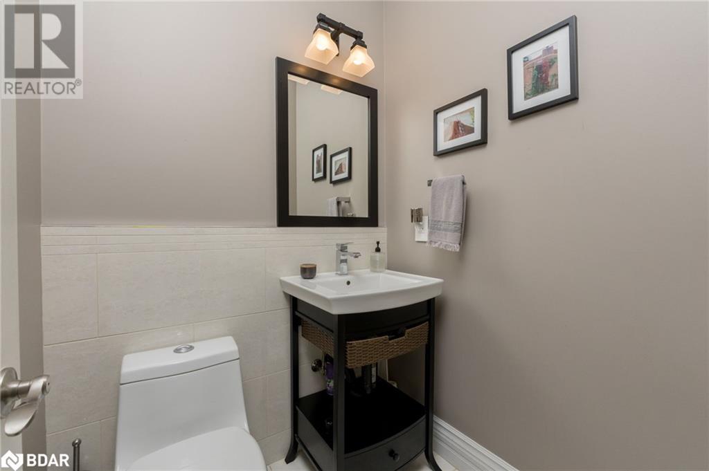 












211 EATON Street

,
Georgetown,




Ontario
L7G5Y2

