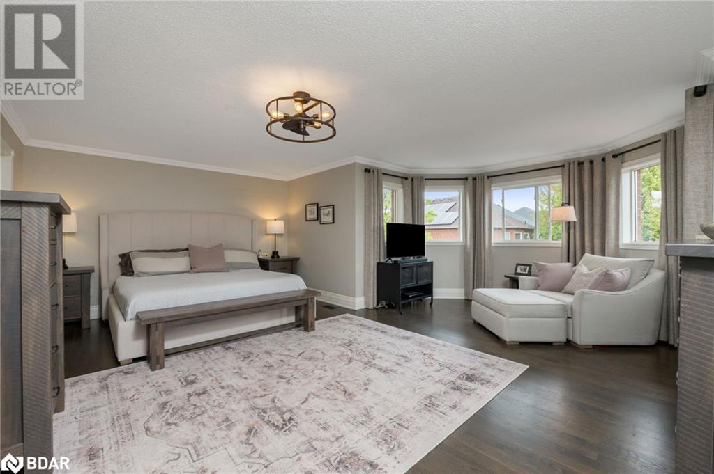 












211 EATON Street

,
Georgetown,




Ontario
L7G5Y2

