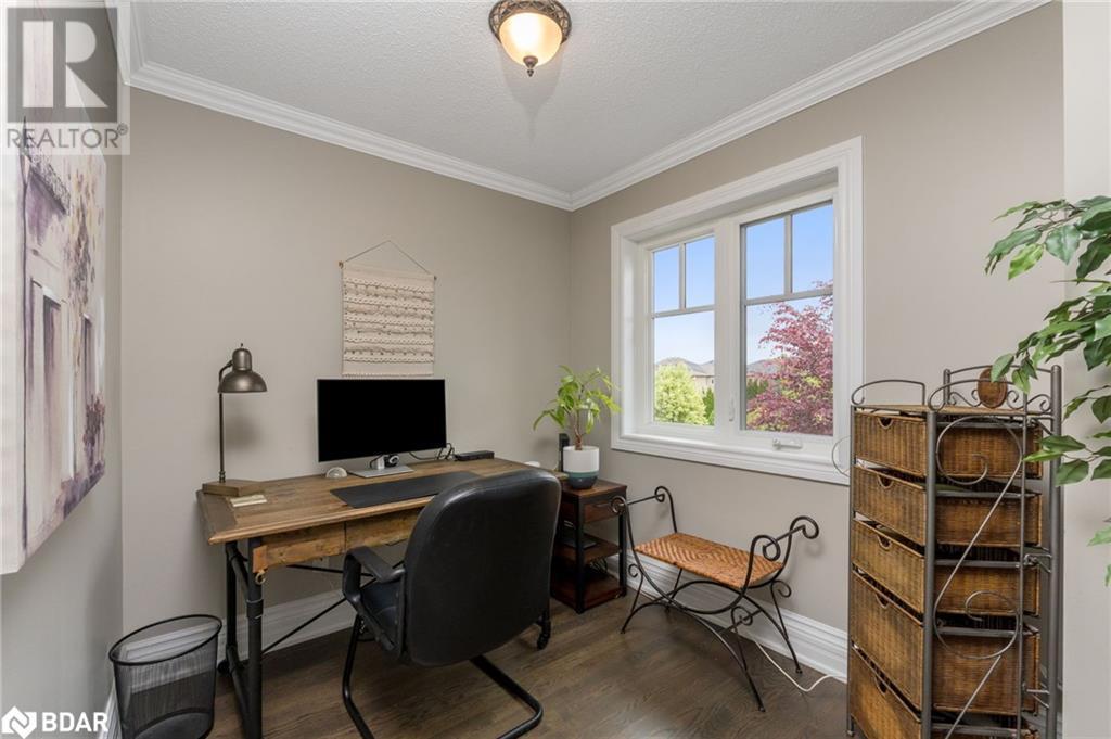 












211 EATON Street

,
Georgetown,




Ontario
L7G5Y2

