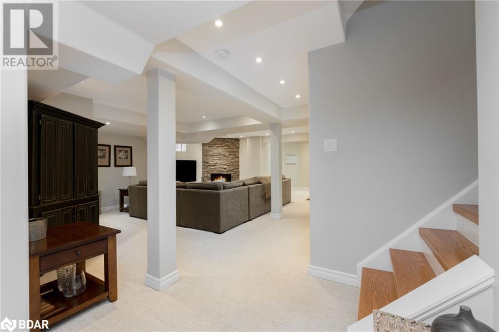 












211 EATON Street

,
Georgetown,




Ontario
L7G5Y2

