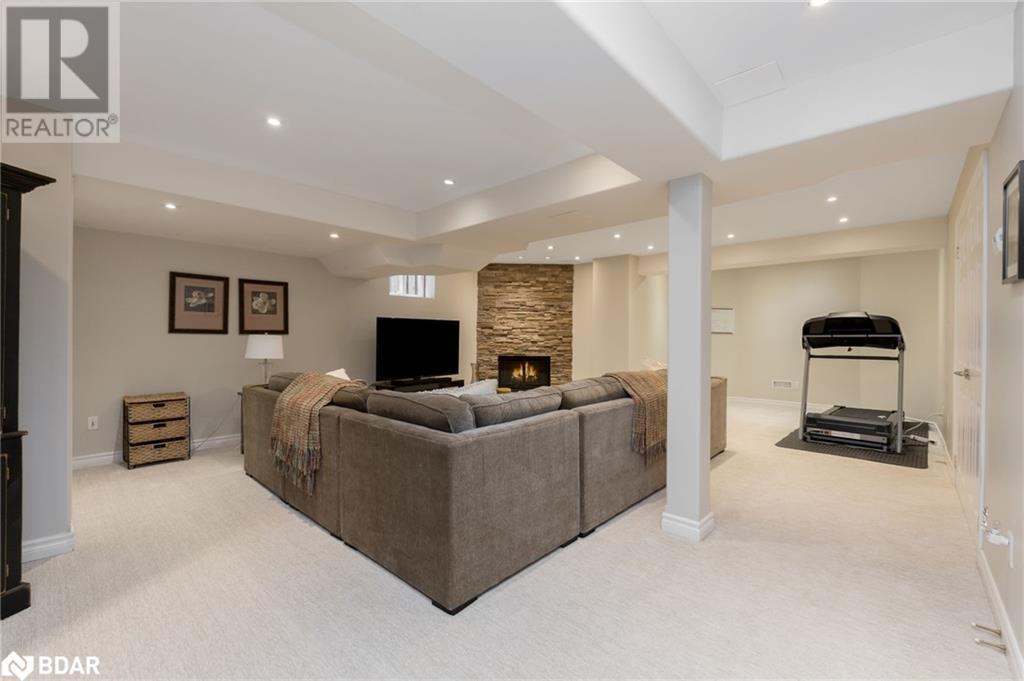 












211 EATON Street

,
Georgetown,




Ontario
L7G5Y2

