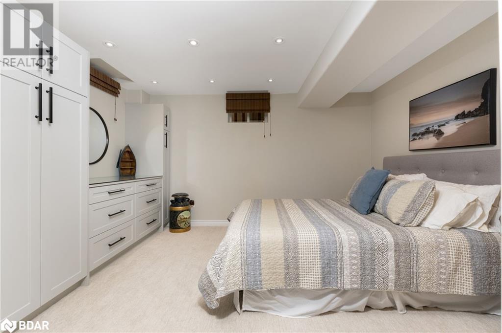 












211 EATON Street

,
Georgetown,




Ontario
L7G5Y2

