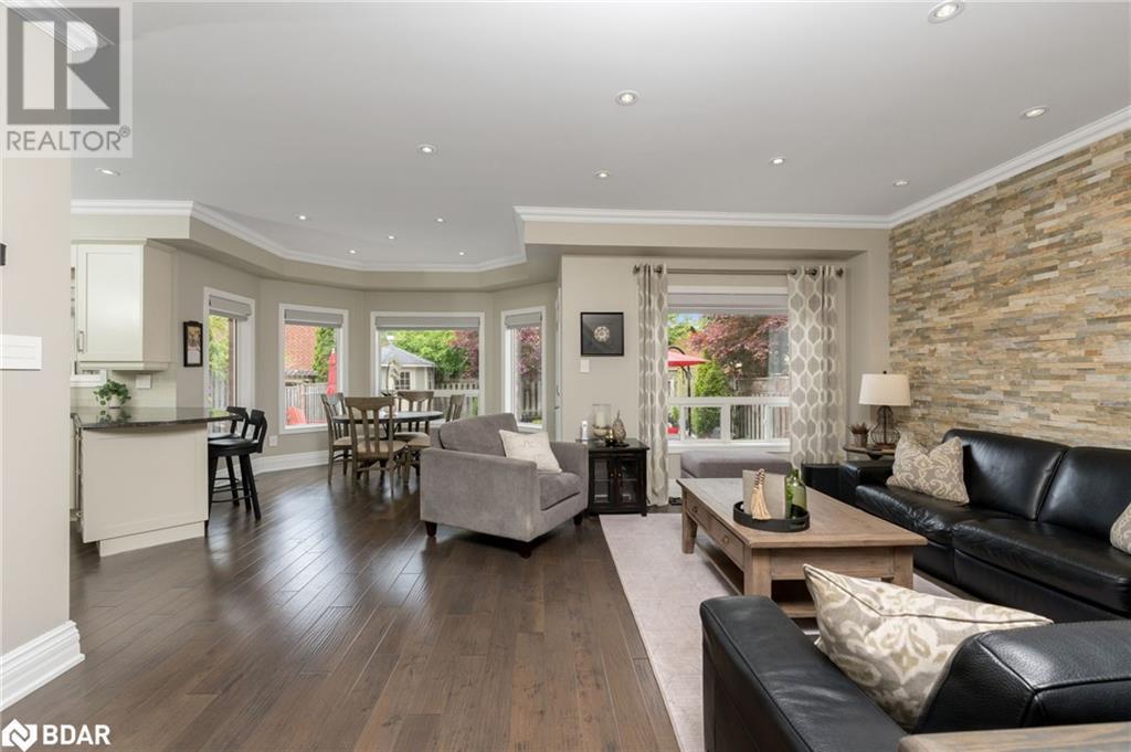












211 EATON Street

,
Georgetown,




Ontario
L7G5Y2

