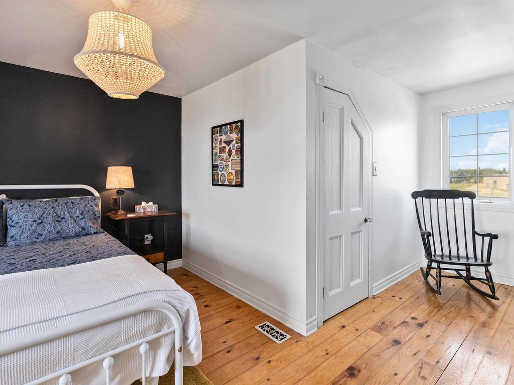 












5157 Shore Road

,
North East Harbour,




NS
B0T 1W0

