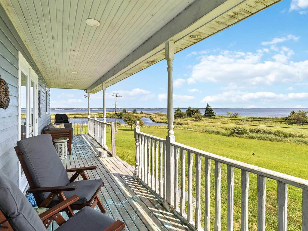 












5157 Shore Road

,
North East Harbour,




NS
B0T 1W0

