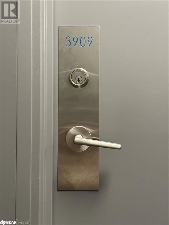 












181 DUNDAS Street E Unit# 3909

,
Toronto,




Ontario
M5A0N5

