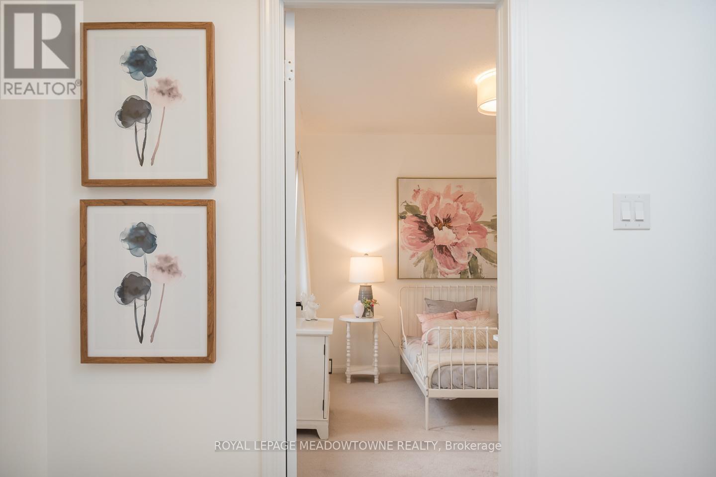 












1065 NADALIN HEIGHTS

,
Milton,




Ontario
L9T8H4

