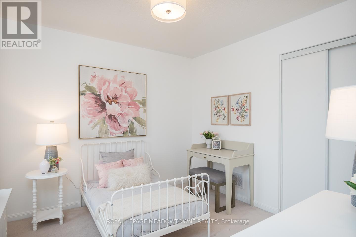 












1065 NADALIN HEIGHTS

,
Milton,




Ontario
L9T8H4

