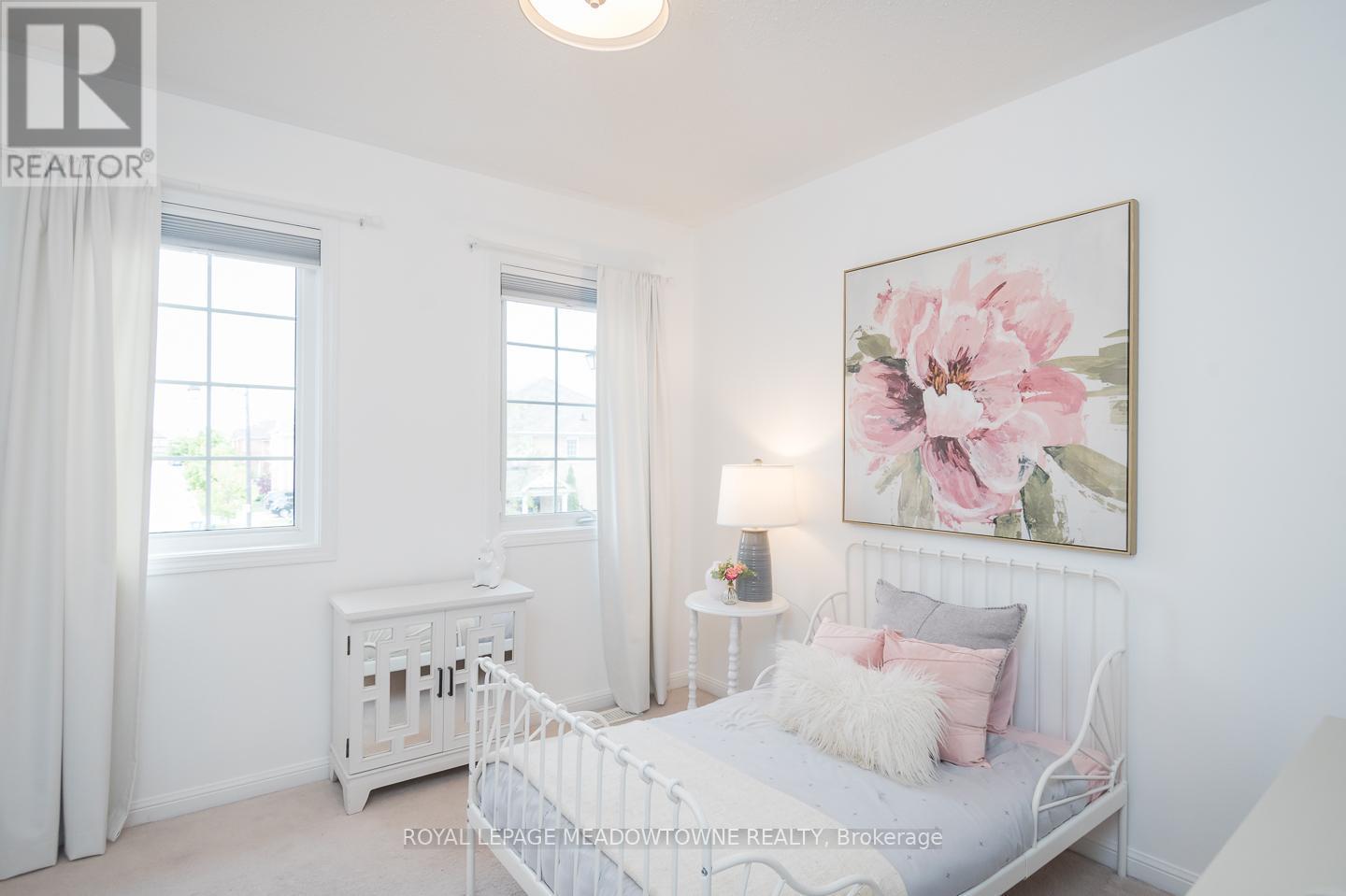 












1065 NADALIN HEIGHTS

,
Milton,




Ontario
L9T8H4

