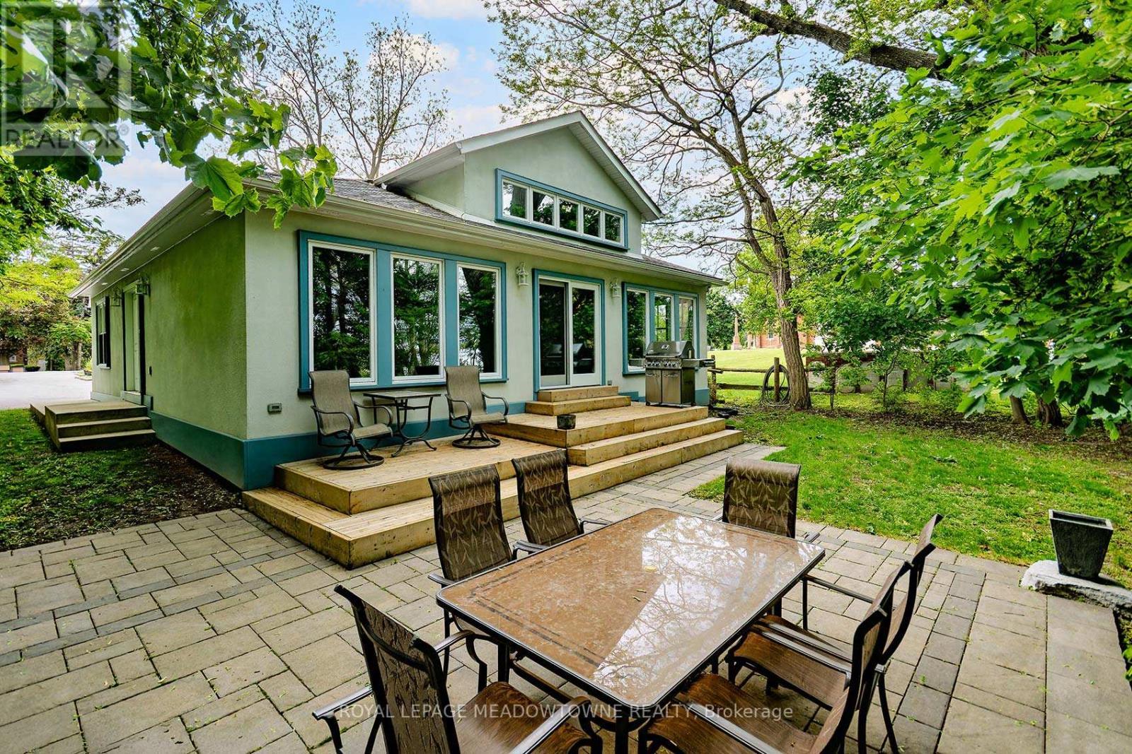 












307 QUEEN STREET S

,
Mississauga,




Ontario
L5M1L9

