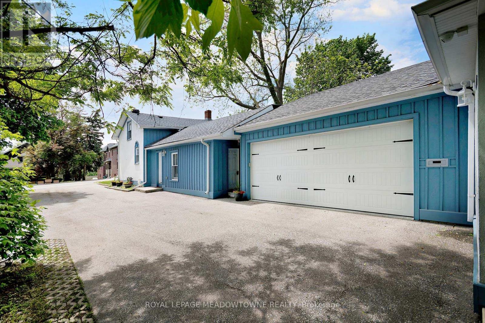 












307 QUEEN STREET S

,
Mississauga,




Ontario
L5M1L9

