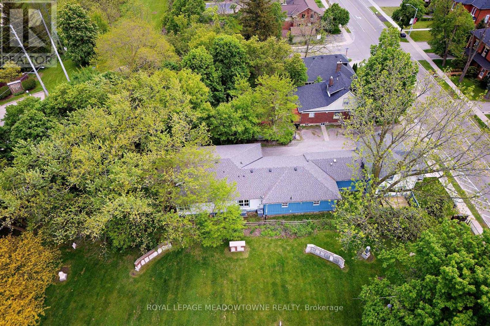 












307 QUEEN STREET S

,
Mississauga,




Ontario
L5M1L9

