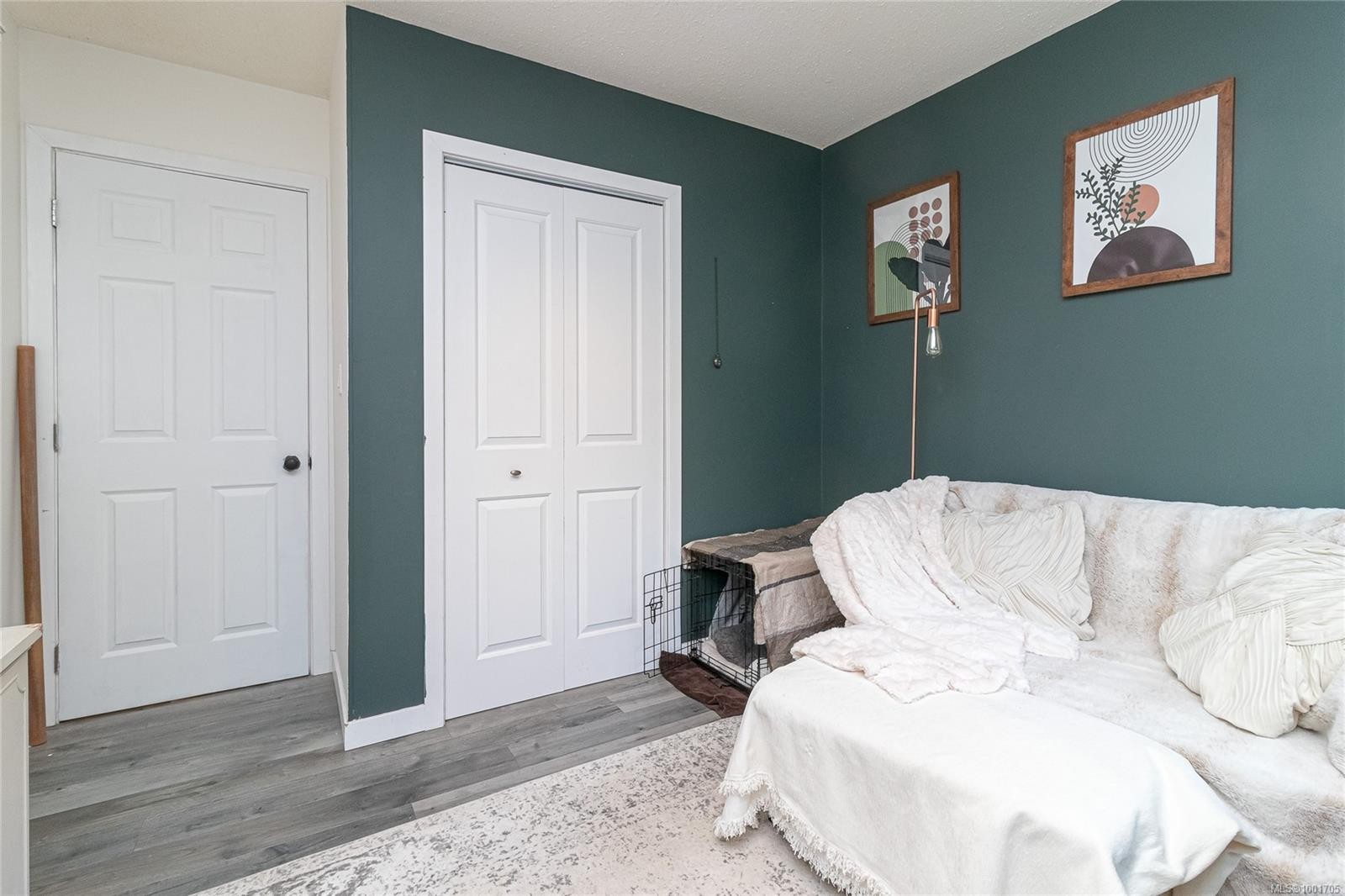 









525


Noowick

Rd,
Mill Bay,




BC
V0R 2P4

