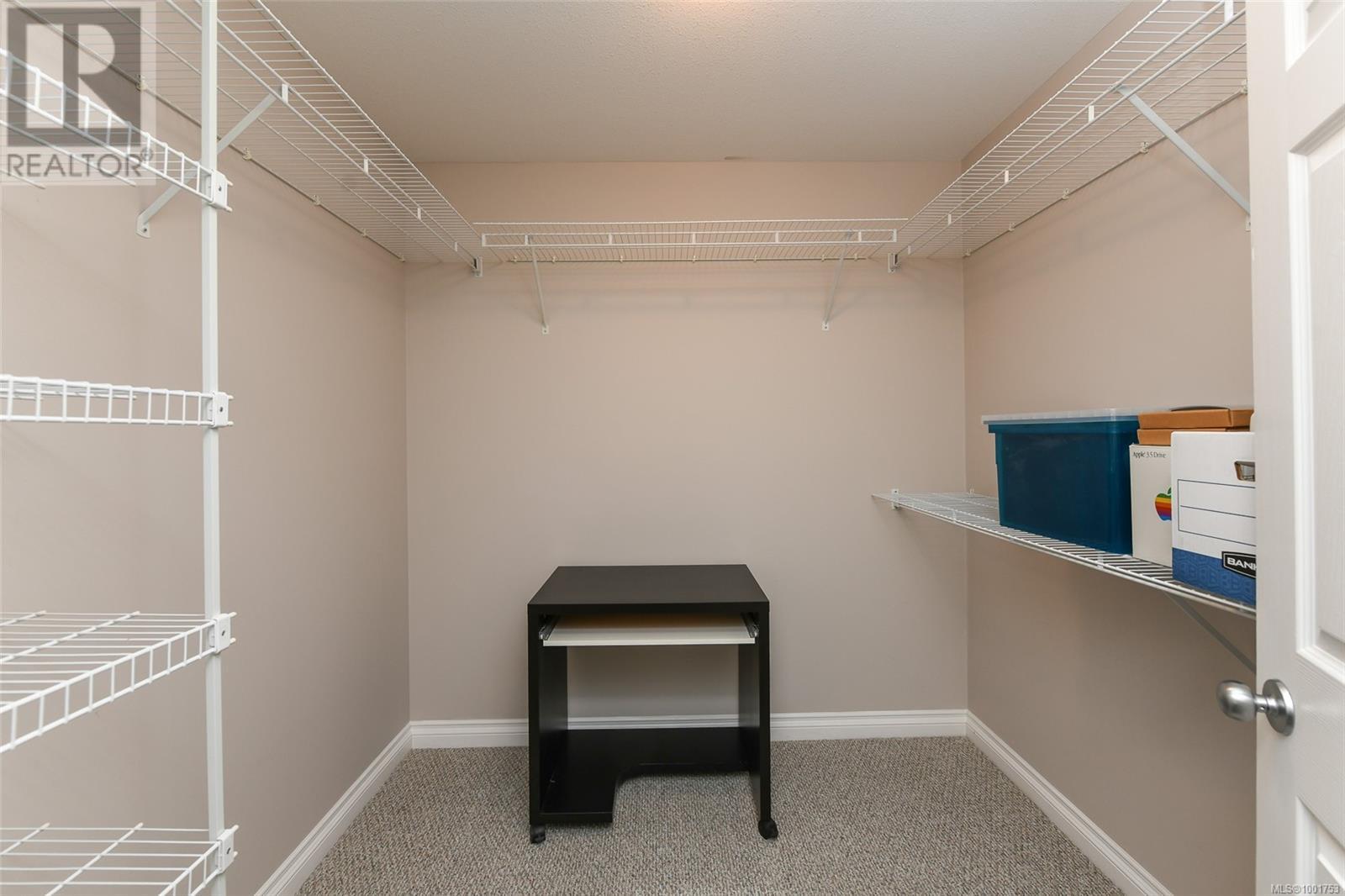 












3285 Eighth St

,
Cumberland,




British Columbia
V0R1S0

