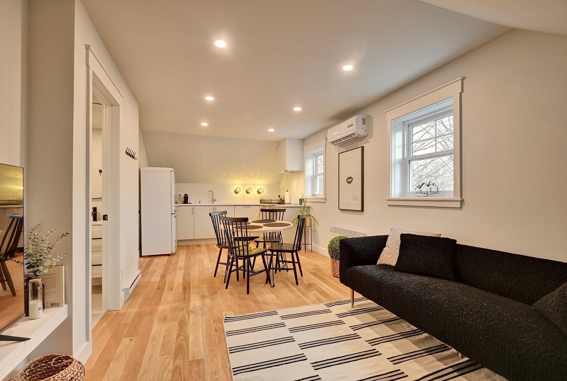 









316


Ch. de Knowlton

, 5,
Lac-Brome,




QC
J0E1V0

