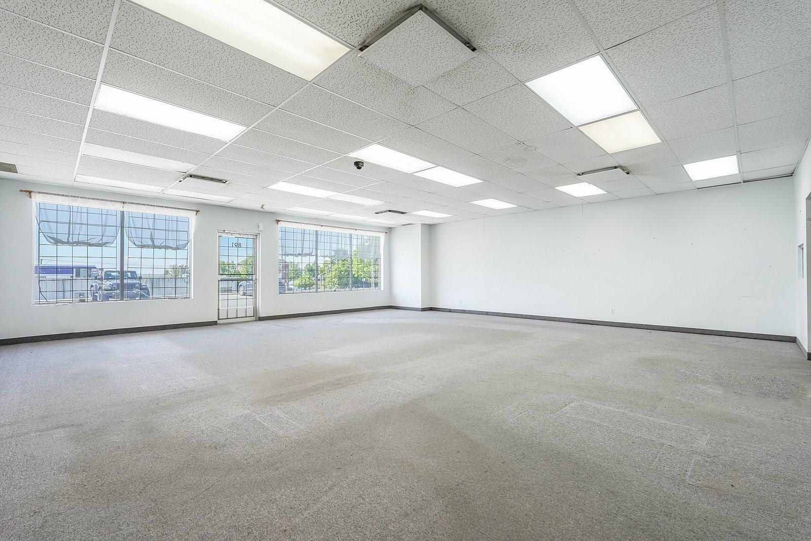 









891


13e Avenue N.

,
Sherbrooke (Fleurimont),




QC
J1E3E5

