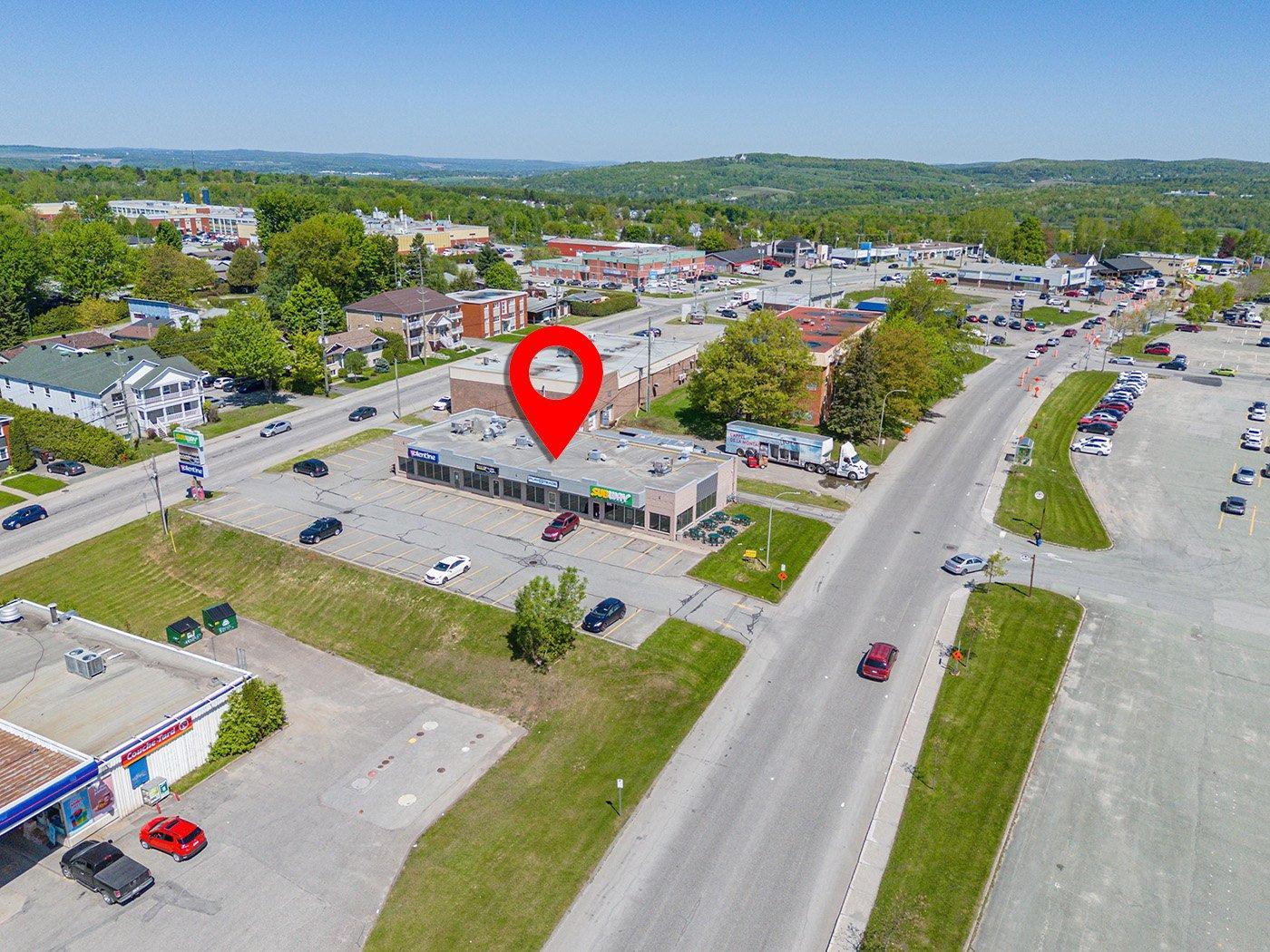 









893


13e Avenue N.

,
Sherbrooke (Fleurimont),




QC
J1E3E5

