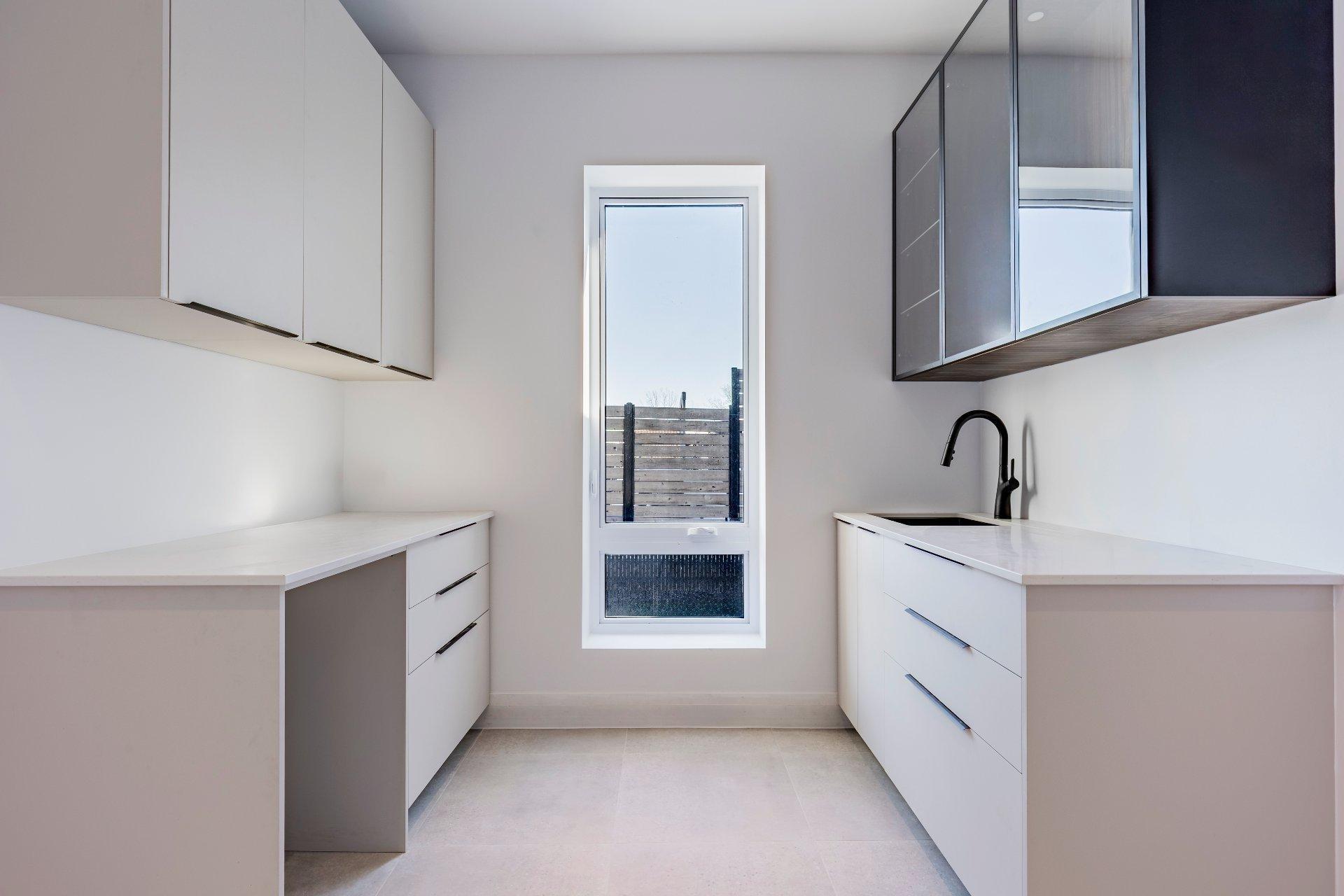 









395


Rue du Parcours

,
Varennes,




QC
J3X0E4

