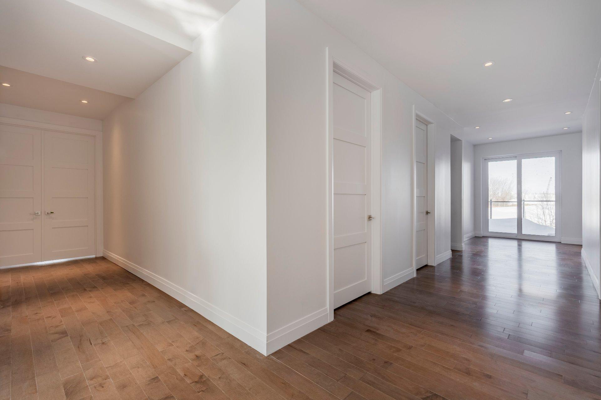 









395


Rue du Parcours

,
Varennes,




QC
J3X0E4

