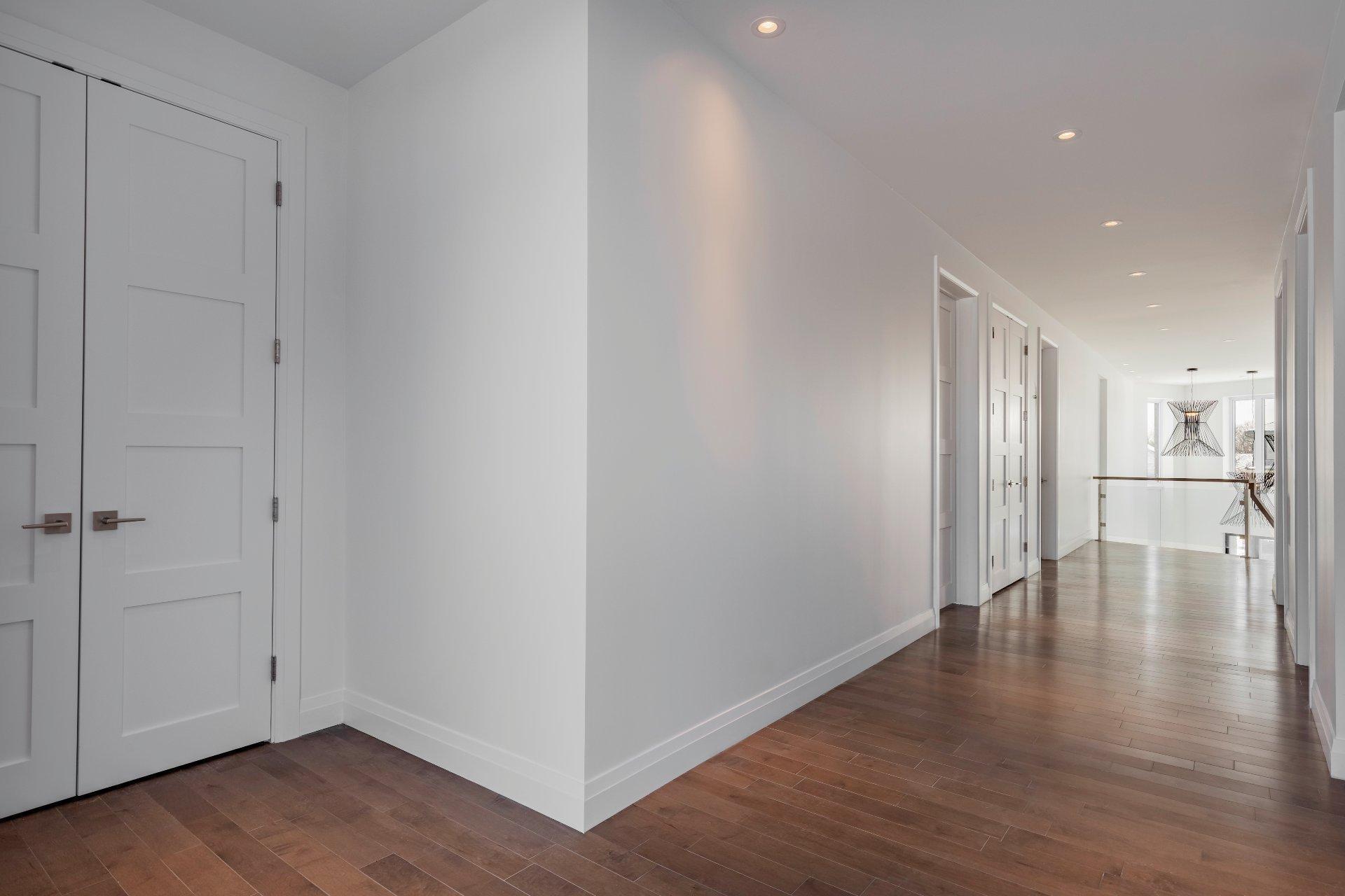 









395


Rue du Parcours

,
Varennes,




QC
J3X0E4

