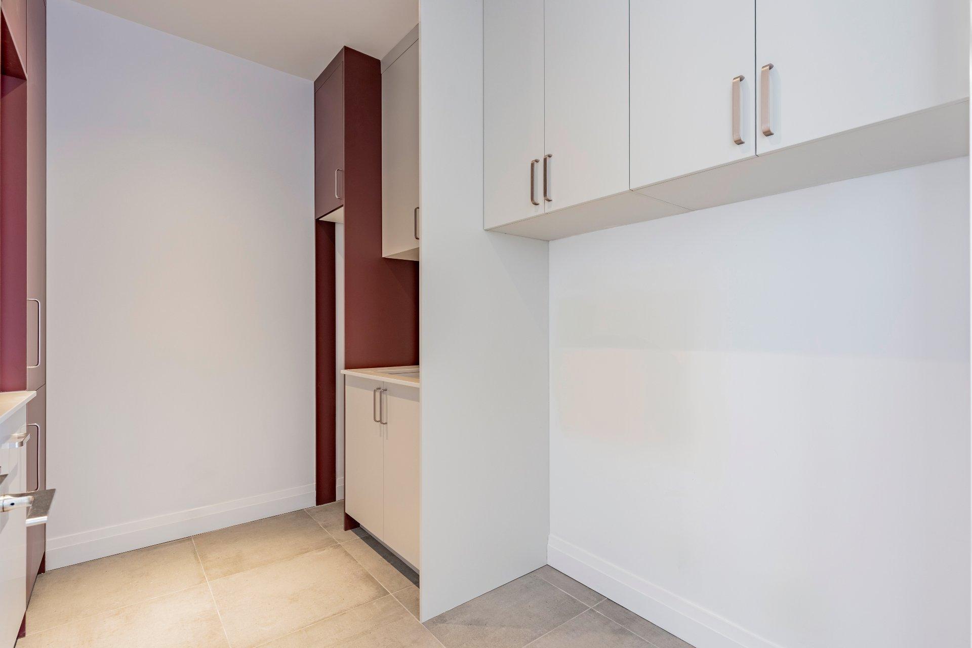 









395


Rue du Parcours

,
Varennes,




QC
J3X0E4

