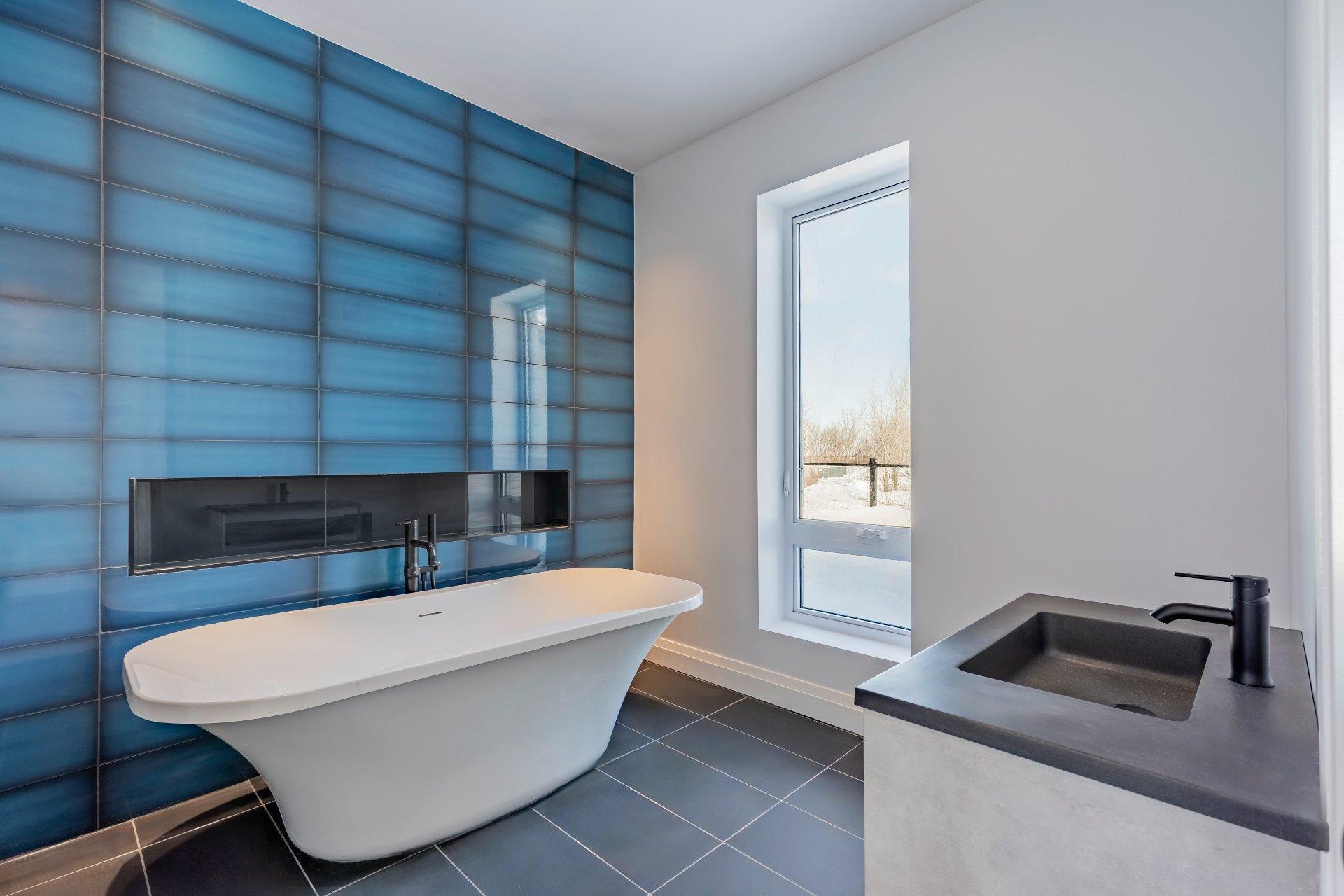 









395


Rue du Parcours

,
Varennes,




QC
J3X0E4

