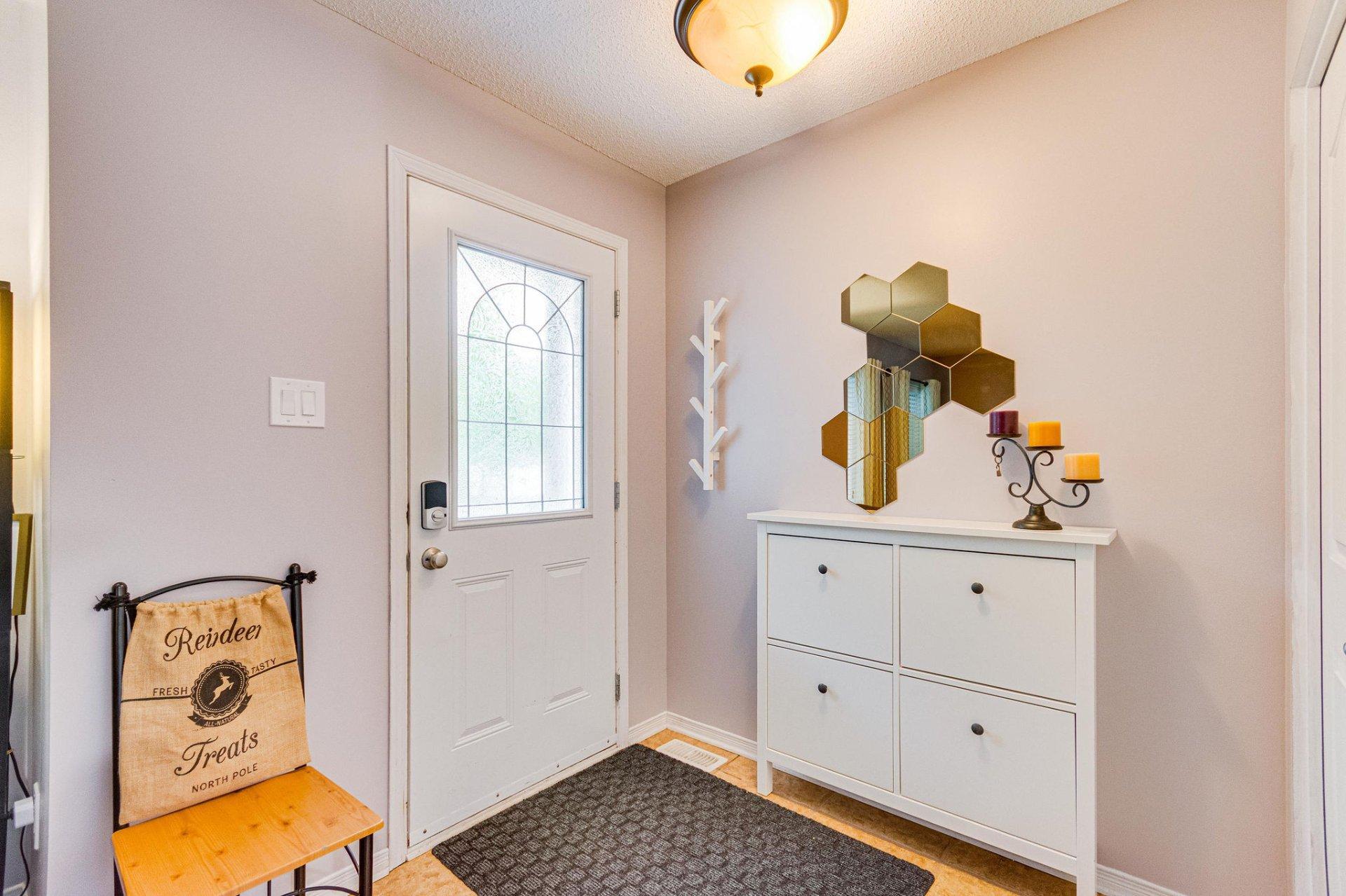 









50


Rue des Roseaux

,
Gatineau (Aylmer),




QC
J9J0N2

