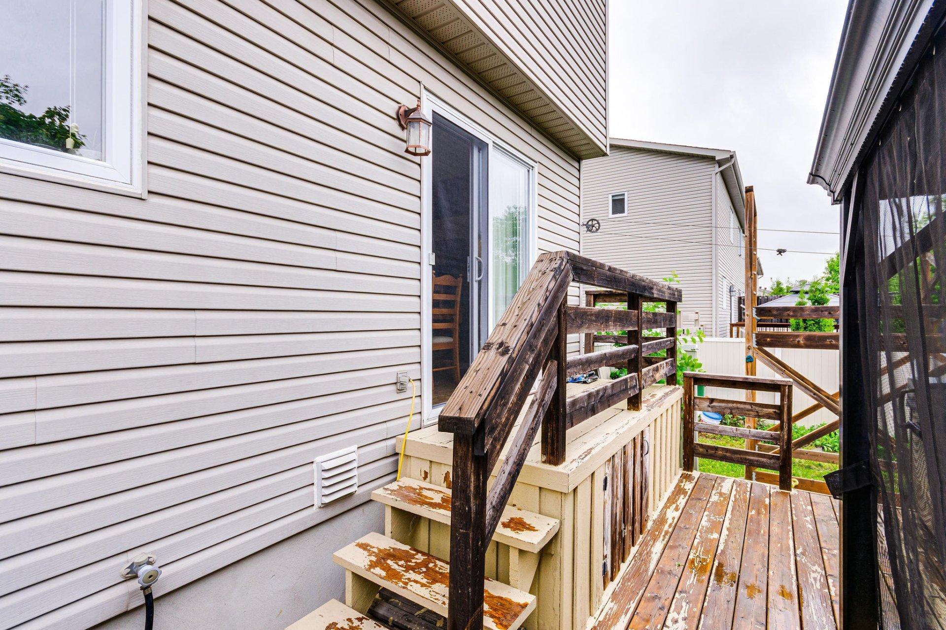 









50


Rue des Roseaux

,
Gatineau (Aylmer),




QC
J9J0N2

