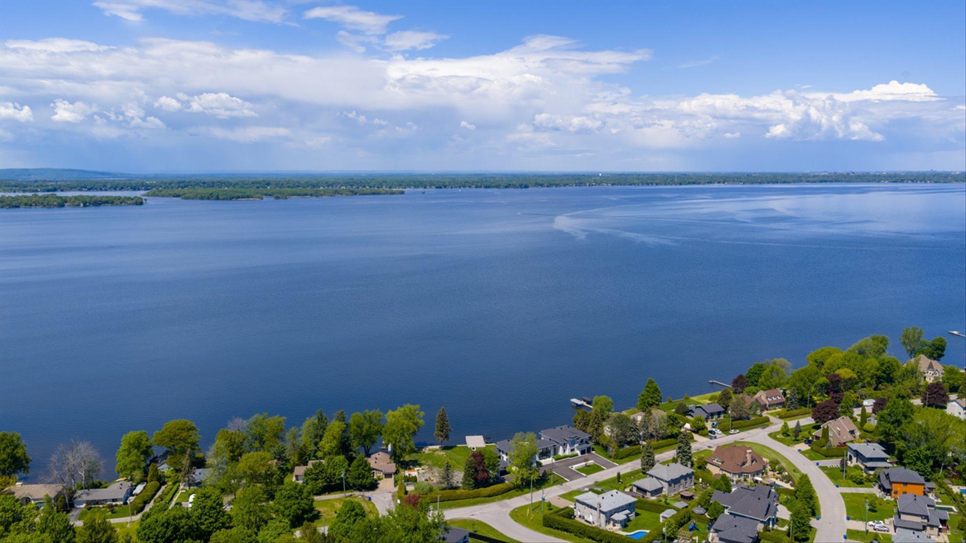 









21


Boul. Caza

,
Notre-Dame-de-l'Île-Perrot,




QC
J7W0Z4


