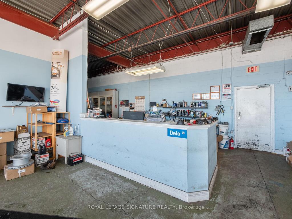 









1309


Kennedy

Road,
Toronto,




ON
M1P 2L6

