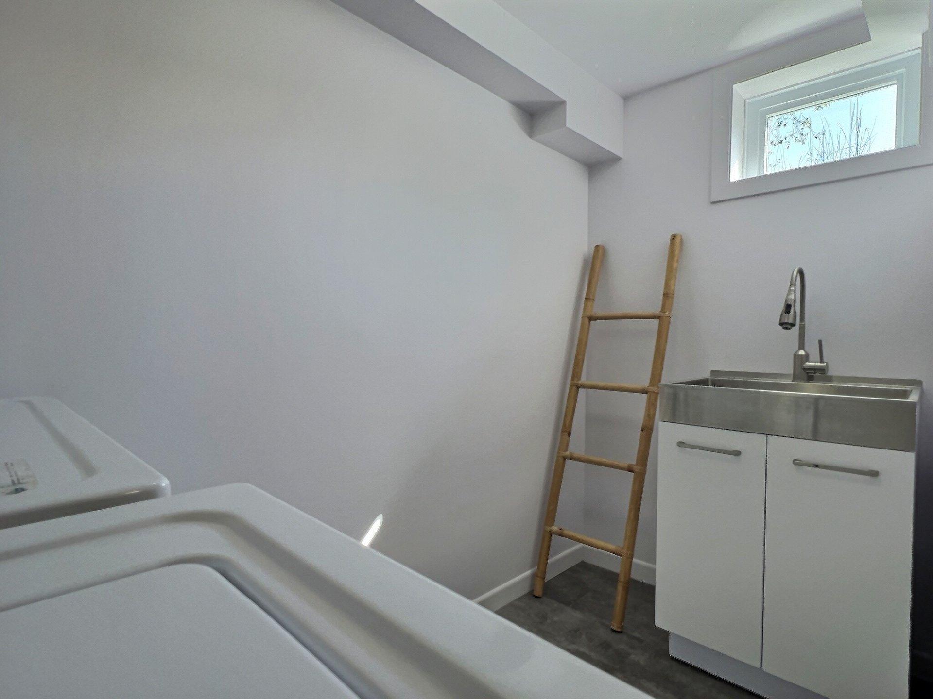 









540


Rue Hypolite-Bernier

,
Lévis (Desjardins),




QC
G6V3C5

