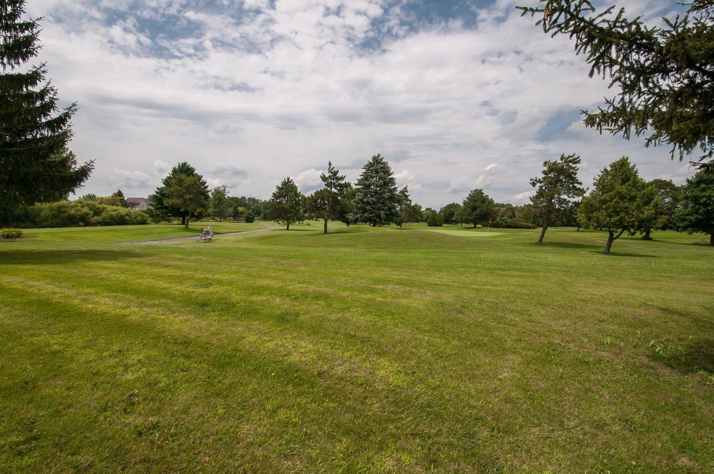 












Rue des Fortifications

,
Saint-Jean-sur-Richelieu,







QC
J2W2W8

