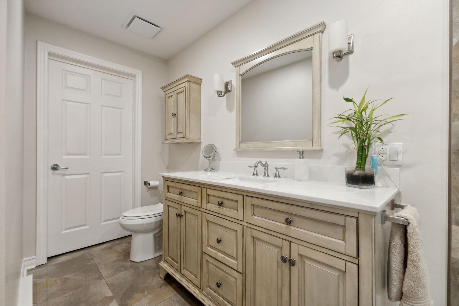 









113


Ch. St-Charles

,
Val-des-Monts,







QC
J8N7P2

