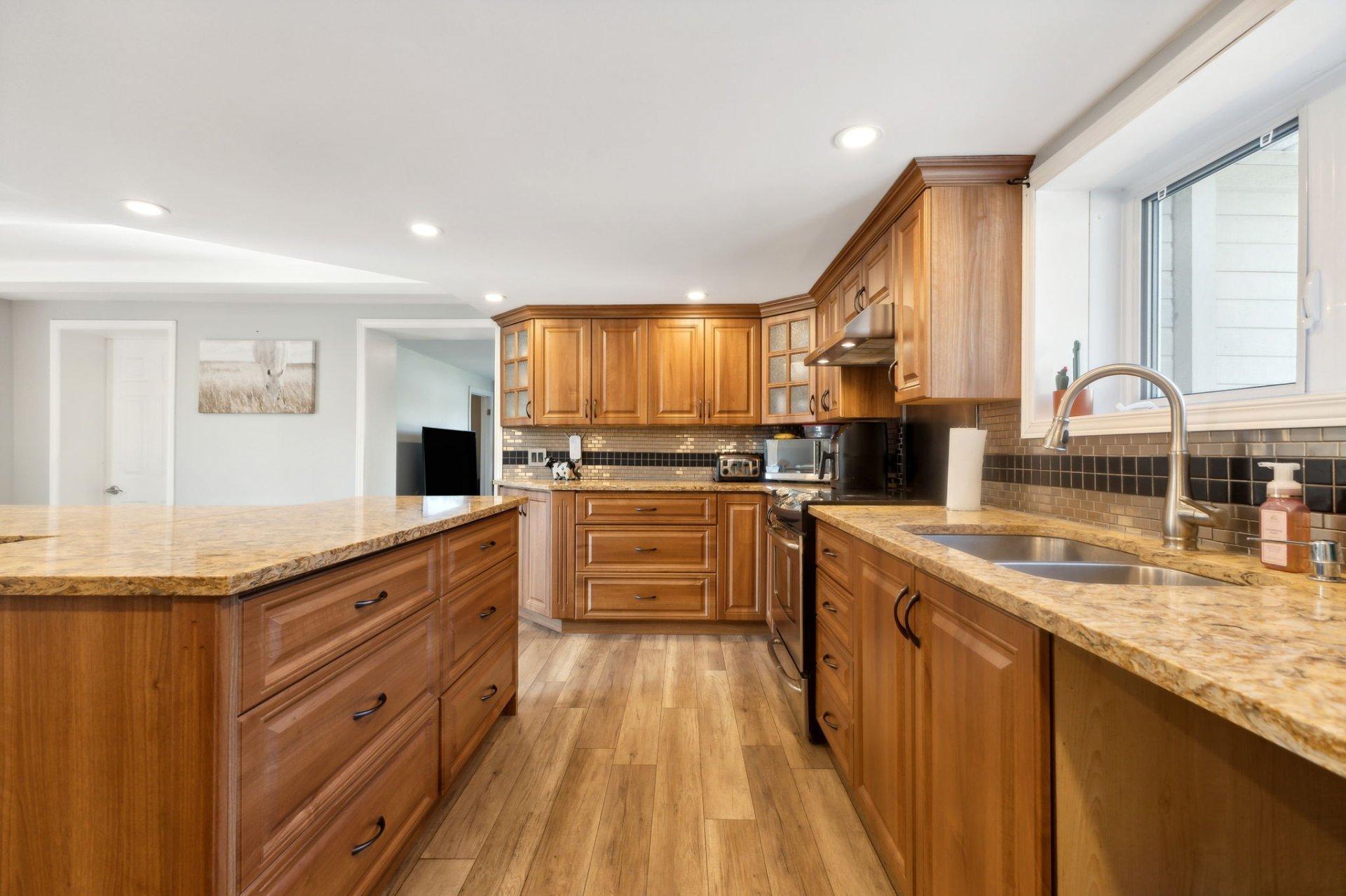









113


Ch. St-Charles

,
Val-des-Monts,







QC
J8N7P2

