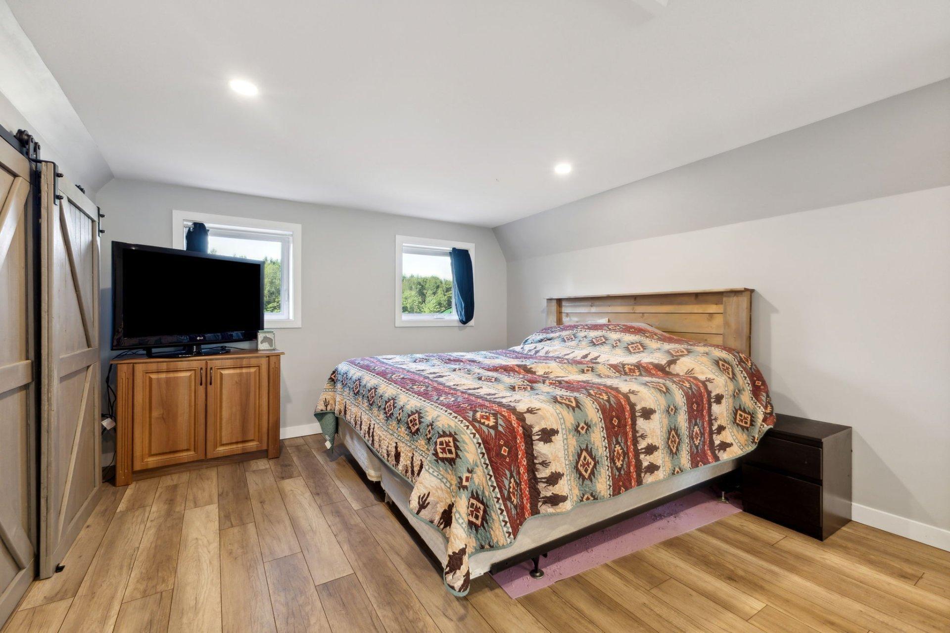 









113


Ch. St-Charles

,
Val-des-Monts,







QC
J8N7P2

