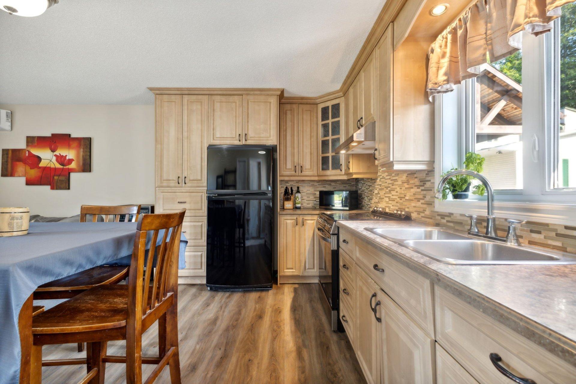 









113


Ch. St-Charles

,
Val-des-Monts,







QC
J8N7P2

