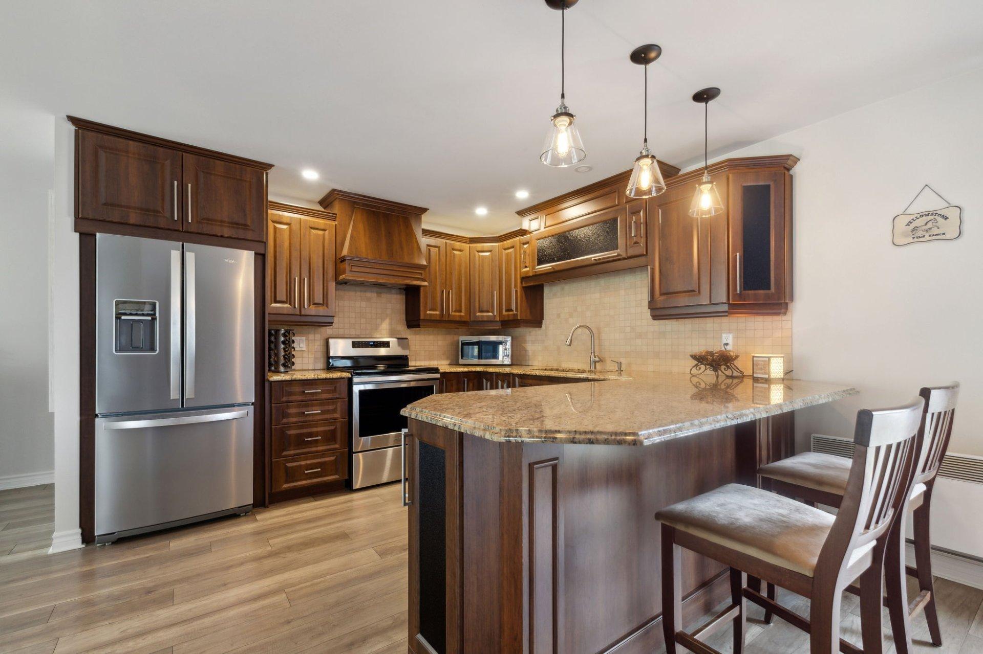









113


Ch. St-Charles

,
Val-des-Monts,







QC
J8N7P2

